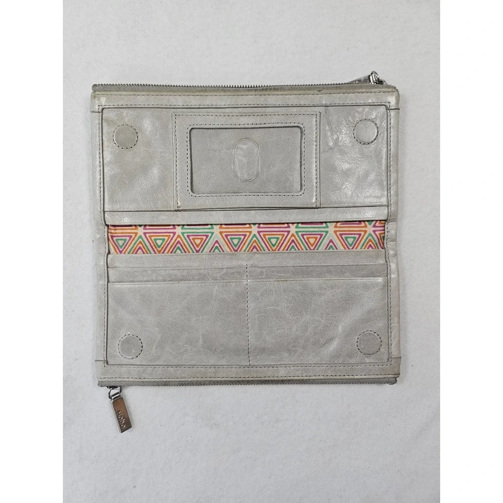 Hobo International Distressed Grey Leather Zip Clutch Wallet Geometric lining